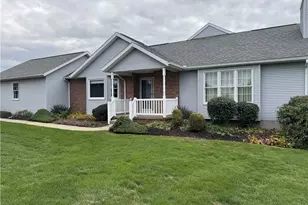 1357 S Azalea Blvd, Barberton, OH 44203 - Photo 1