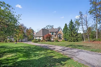 10020 Locust Grove Drive, Chardon, OH 44024 - Photo 1