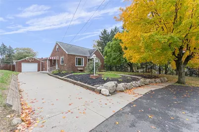 1438 Deville Avenue NW, Canton, OH 44708 - Photo 1