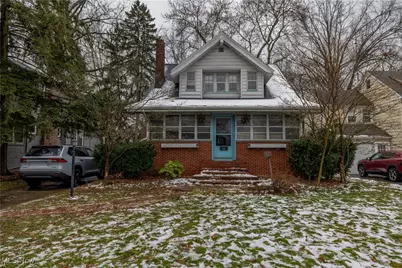 222 Central Parkway Avenue SE, Warren, OH 44483 - Photo 1
