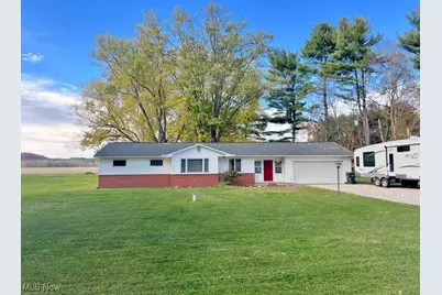 6852 Riverside Road SE, Uhrichsville, OH 44683 - Photo 1