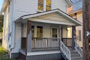 802 Clay Dr, Akron, OH 44311 - Photo 1