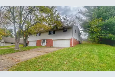 4104 Paige Avenue NW, Canton, OH 44709 - Photo 1