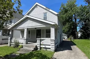 6825 Clement Ave, Loveland, OH 44105 - Photo 1