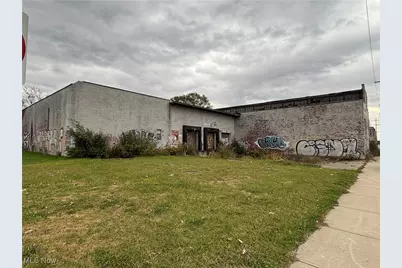 2545 E 79th Street, Loveland, OH 44104 - Photo 1