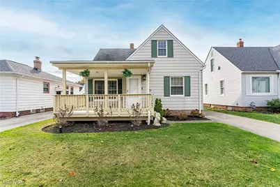 1207 Parkleigh Drive, Parma, OH 44134 - Photo 1