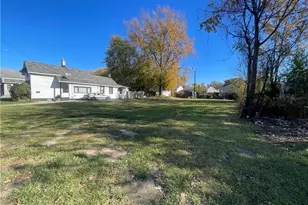 3305 W 34th St, Loveland, OH 44109 - Photo 1