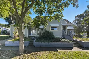 1825 9th St SW, Akron, OH 44314 - Photo 1