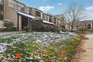 1006 Bunker Dr, Fairlawn, OH 44333 - Photo 1