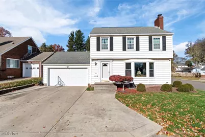 403 32nd Street NW, Canton, OH 44709 - Photo 1