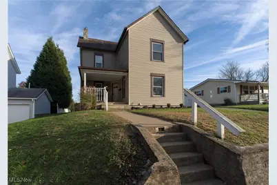 859 2nd Street SE, New Philadelphia, OH 44663 - Photo 1