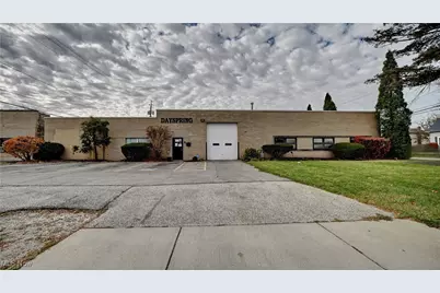 422 S Green Road, South Euclid, OH 44121 - Photo 1