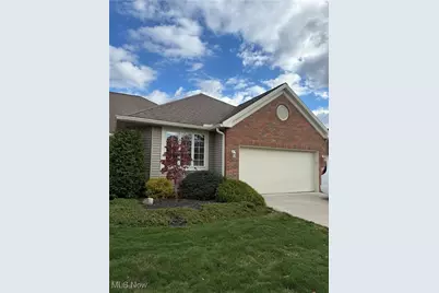318 Buttermere Lane, Amherst, OH 44001 - Photo 1