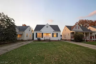 14817 Brunswick Avenue, Maple Heights, OH 44137 - Photo 1