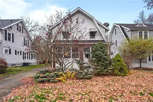 1128 Sackett Ave, Cuyahoga Falls, OH 44223 - Photo 1