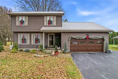 531 Meadowland Drive, Hubbard, OH 44425 - Photo 1