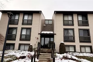 6260 Greenwood, Sagamore Hills, OH 44067 - Photo 1