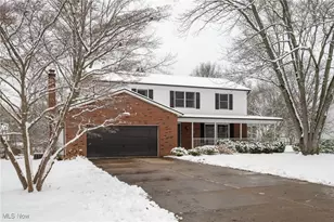 892 Clearwood Rd, Copley, OH 44321 - Photo 1