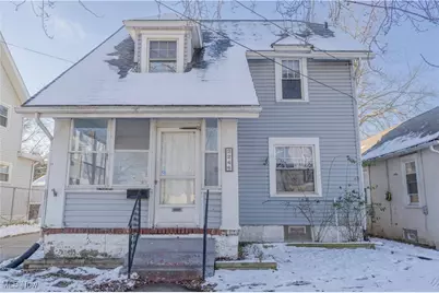 2246 7th Street SW, Akron, OH 44314 - Photo 1