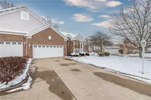 2969 Country Club Ln, Twinsburg, OH 44087 - Photo 1