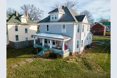 410 Pine Street, Coshocton, OH 43812 - Photo 1