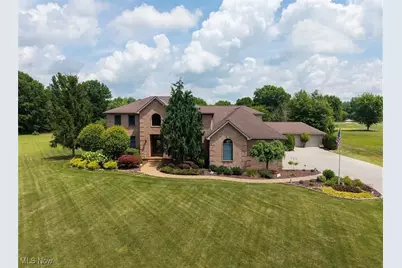 950 Country Manor Lane, North Lima, OH 44452 - Photo 1