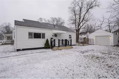 236 Adams Avenue, Cuyahoga Falls, OH 44221 - Photo 1