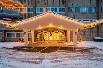 6640 Pearl Road #407, Loveland, OH 44130 - Photo 1