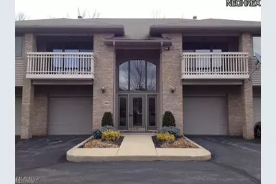 3800 Rosemont Boulevard #103 E, Fairlawn, OH 44333 - Photo 1