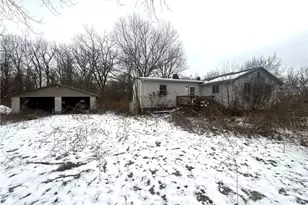 2194 Regina Rd, Akron, OH 44320 - Photo 1