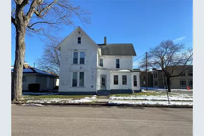 346 W State Street, Newcomerstown, OH 43832 - Photo 1