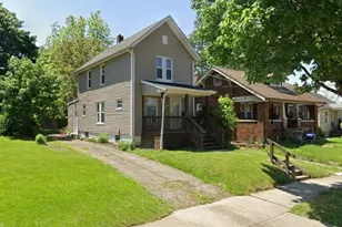 390 Cole Ave, Akron, OH 44301 - Photo 1