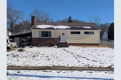 607 King Street, Ravenna, OH 44266 - Photo 1