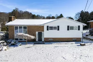 200 Brentwood St, Marietta, OH 45750 - Photo 1