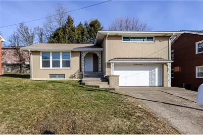 211 Donnell Street, Weirton, WV 26062 - Photo 1