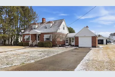 804 Franklin Avenue, Belpre, OH 45714 - Photo 1