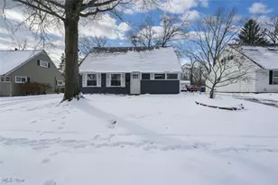 1612 Hanover St, Cuyahoga Falls, OH 44221 - Photo 1