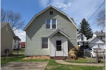 1227 Worley Avenue NW, Canton, OH 44703 - Photo 1