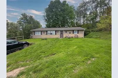 47823 Lincoln Street, Calcutta, OH 43920 - Photo 1