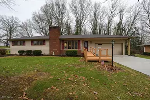 76 Magua Dr, Akron, OH 44319 - Photo 1