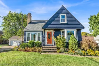 15861 Glenridge Avenue, Loveland, OH 44130 - Photo 1