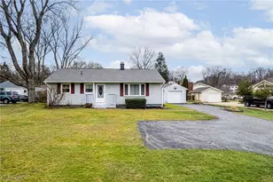 122 S Munroe Rd, Tallmadge, OH 44278 - Photo 1
