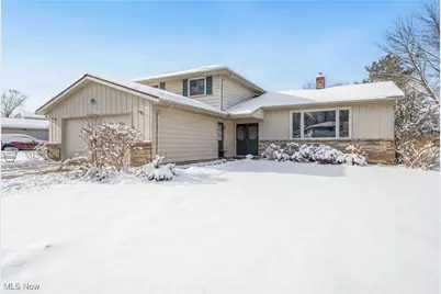 32936 N Roundhead Drive, Solon, OH 44139 - Photo 1