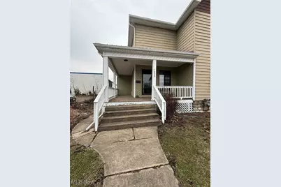 1333 Maple Avenue, Zanesville, OH 43701 - Photo 1