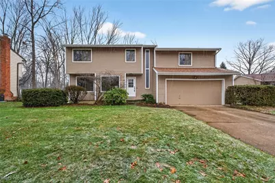 7627 Newton Drive, Mentor, OH 44060 - Photo 1