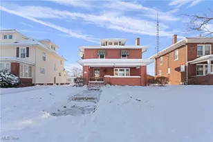 221 Bellflower Ave NW, Canton, OH 44708 - Photo 1