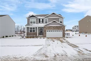 146 Reserve Dr, Tallmadge, OH 44278 - Photo 1