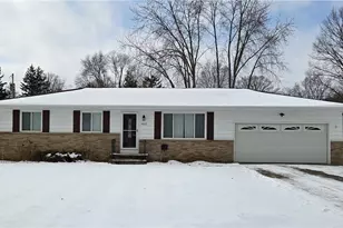3632 Luray Dr, Norton, OH 44203 - Photo 1
