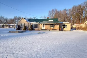 3822 Us-422 Road NW, Worthington, OH 44470 - Photo 1