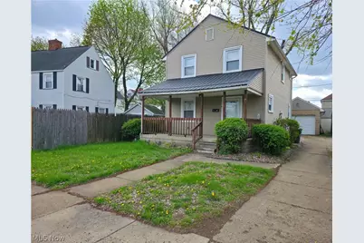 1425 Crescent Road SW, Canton, OH 44710 - Photo 1